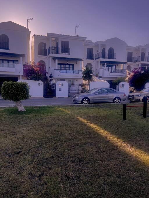 Palm Beach Apartment In La Duquesa Manilva Exterior foto